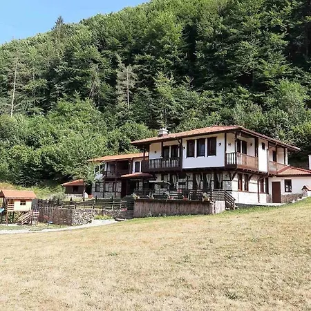 Guest house Къща За Гости 